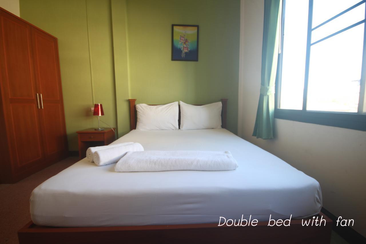 Myplace@Surat Hotel Surat Thani Buitenkant foto