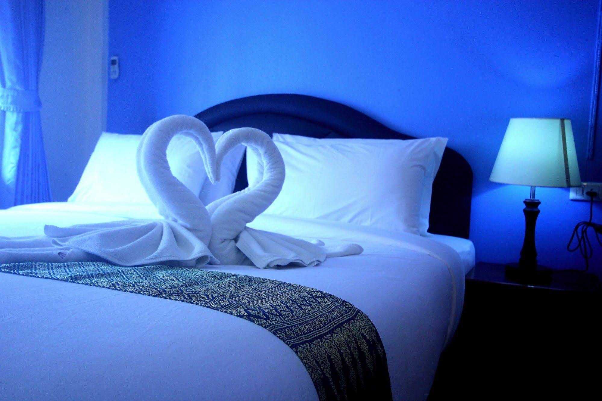 Myplace@Surat Hotel Surat Thani Buitenkant foto